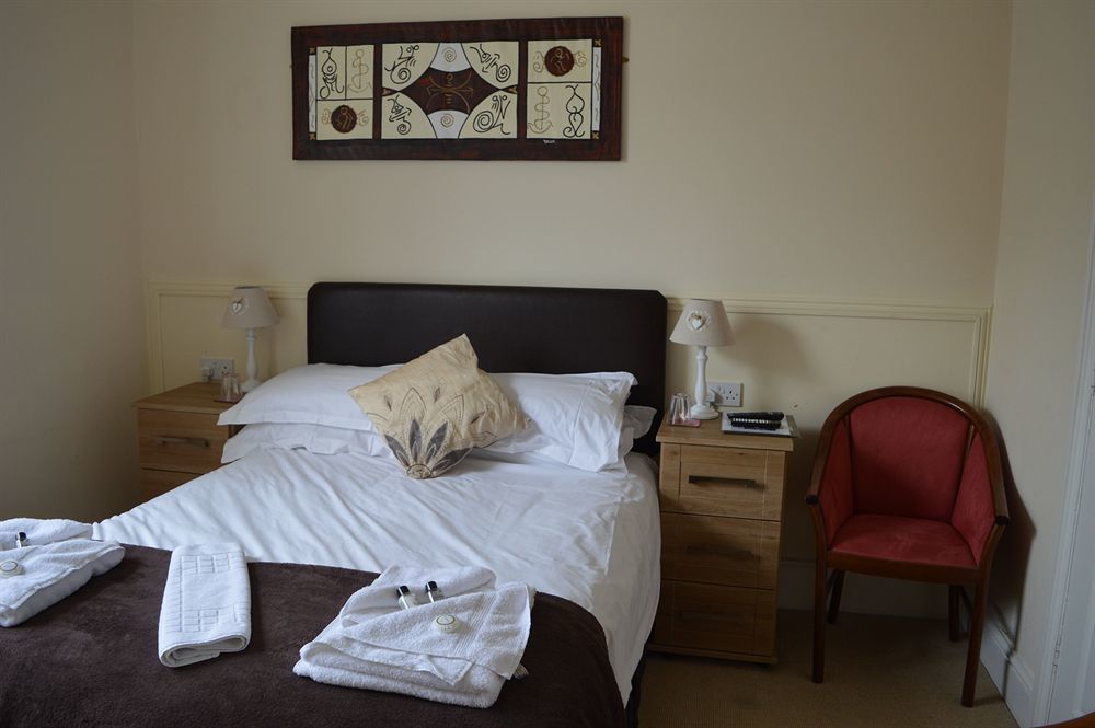 The Sheldon B&B - Free Private Parking Eastbourne Dış mekan fotoğraf